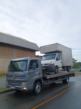 Guincho Caminhao 24 Horas em Água Funda